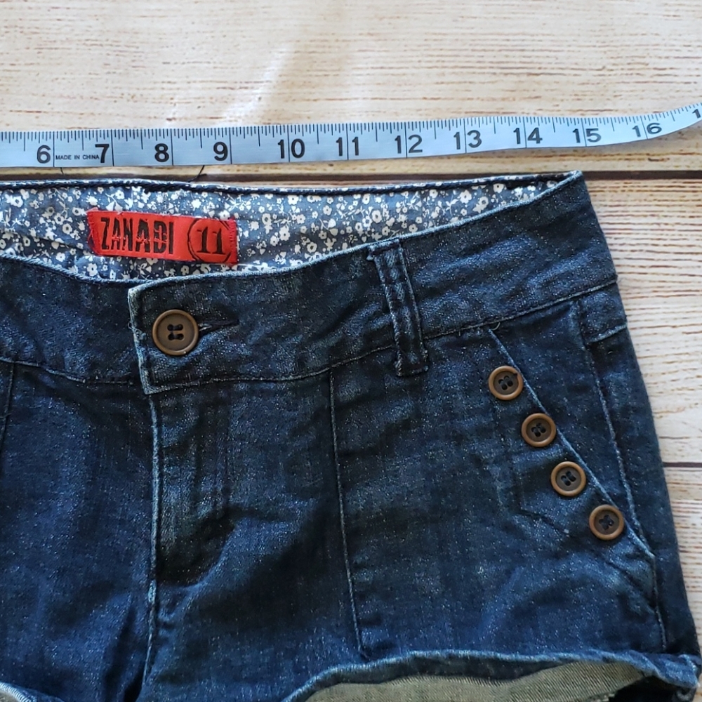 Zanadi Button Embellished Shorty Short Jean Shorts - Picture 9 of 9